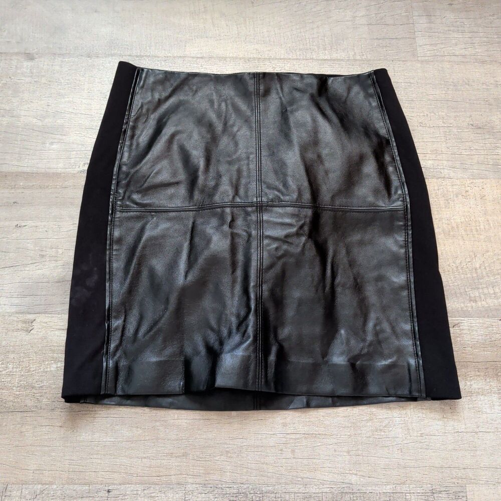 White House Black Market Skirt Womens Sz 4 Pleather Patent Zipper Pencil Mini
